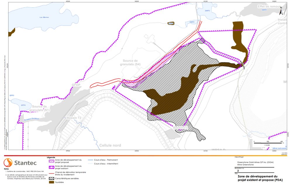 Carte agrandie mettant en évidence l'emplacement du chenal de dérivation temporaire et la zone nécessitant l'expansion de la zone de développement du projet (PDA). La carte montre les caractéristiques géographiques détaillées et les limites pertinentes pour le projet.